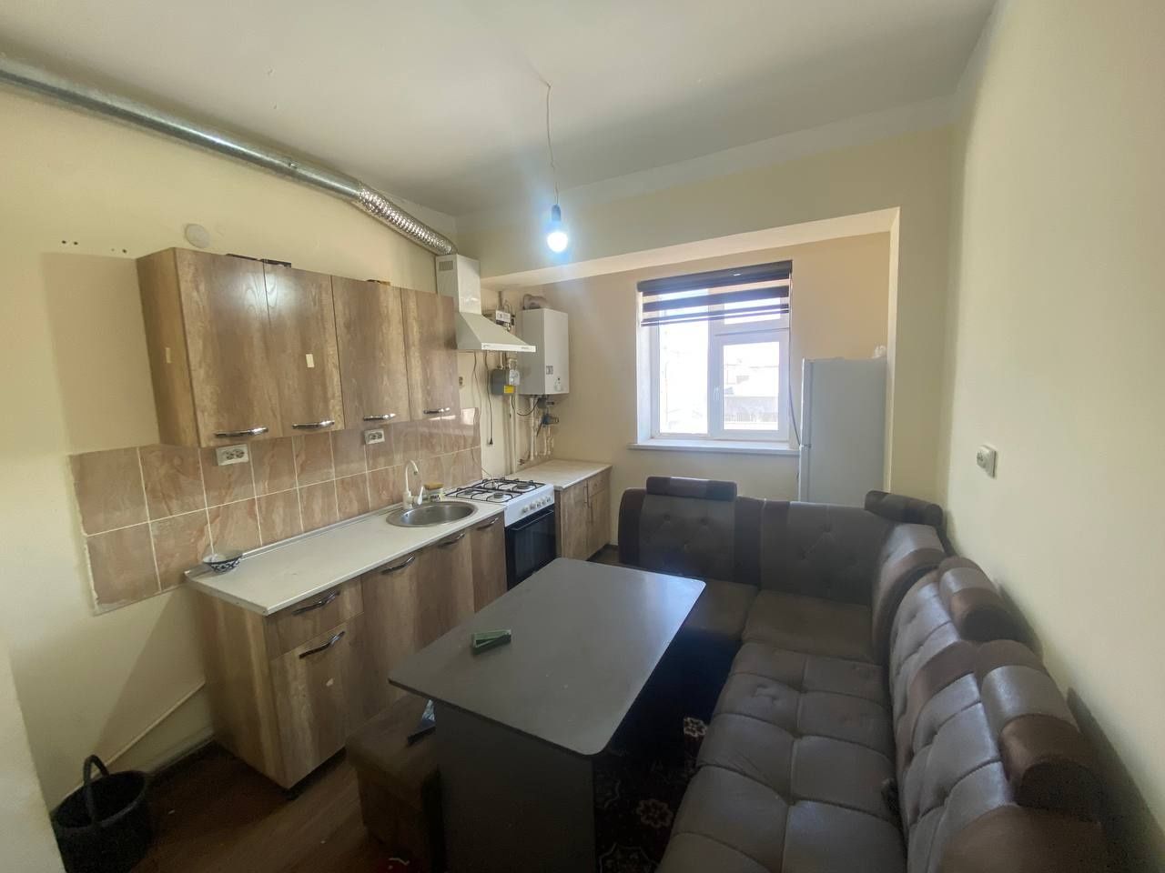 2 xonali kv ijaraga beriladi