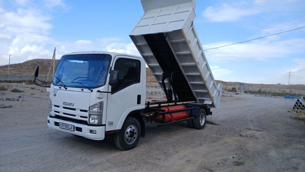 Исузи сомасвал сотилади