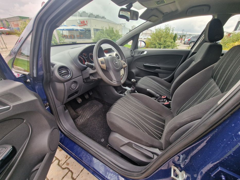 Opel Corsa 1.2 16V - Acum si in Rate - Garantie- Tempomat - Clima