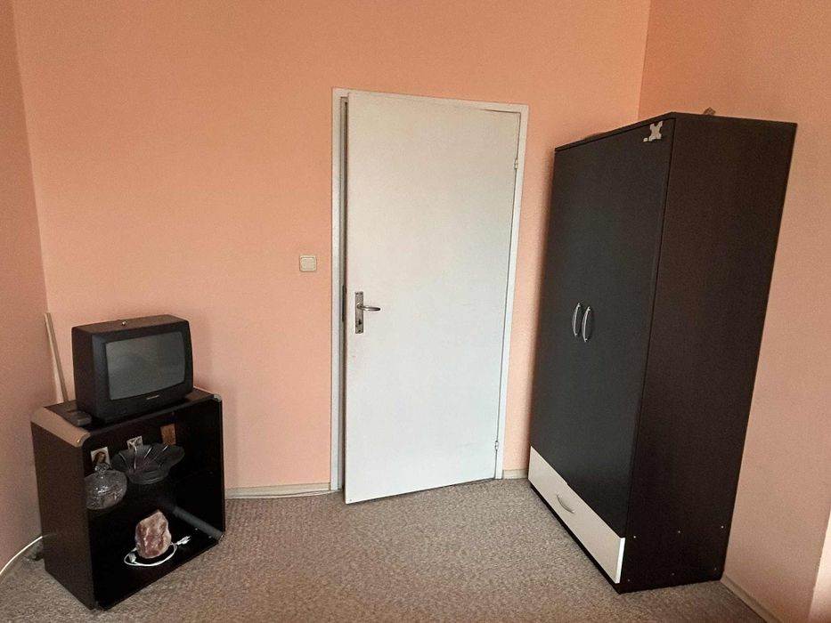 Дава се под наем Двустаен апартамент в Русе, Дружба 3 - 64 кв.м за 209.1 € - Снимка #4