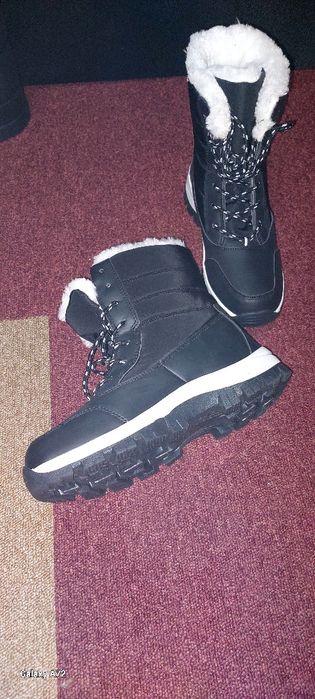Ghete damă îmblănite negre