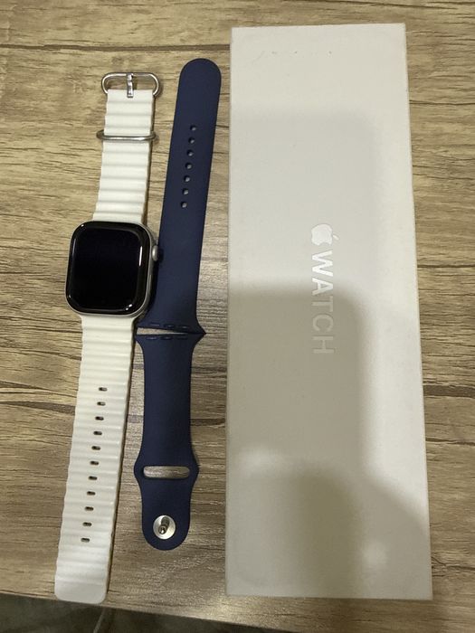 Продам  Apple Watch Series 10 ,46 Silver
