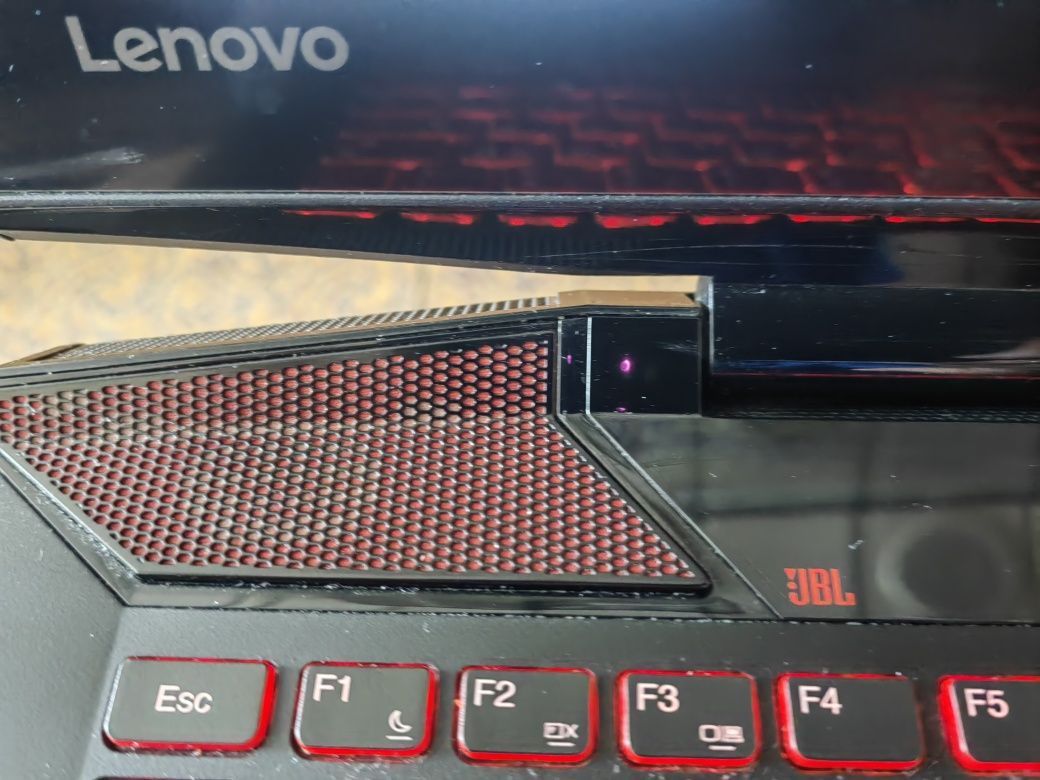 Lenovo Y700 Gaming Laptop