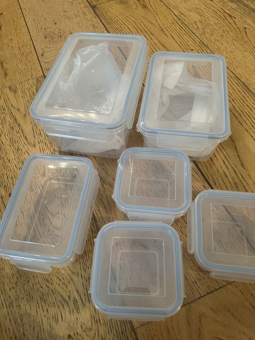 Set caserole de plastic