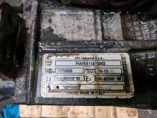 Motor complet camion Iveco Tector 5 F4AFE411A - Piese motor Iveco