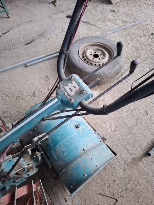 Vând motocultor Bertolini