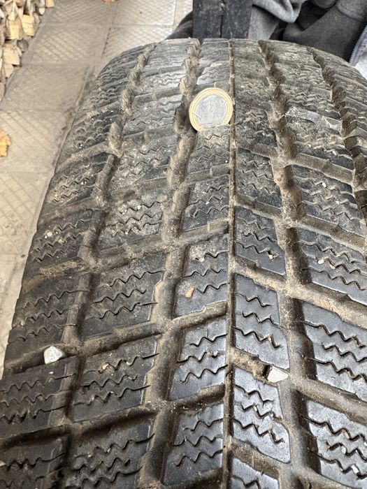 Джанти с гуми 235/75/15 за витара