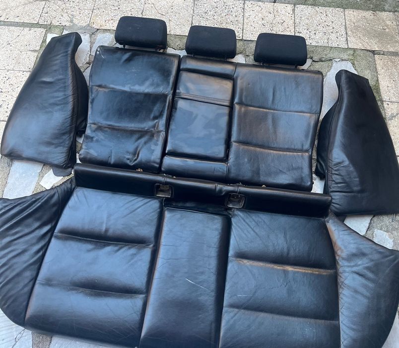 Задни кожени седалки от Е36 комби