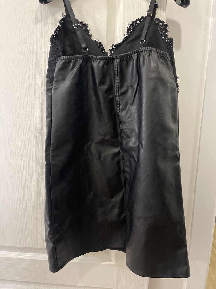 Кожена рокля  по модел на Zara