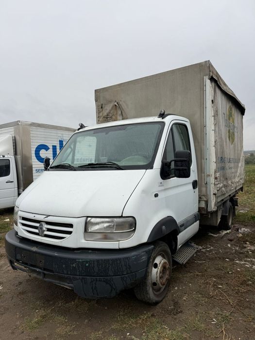 Dezmembrez Renault Mascott 2.8 110 cp motor cutie punte cabina pompa
