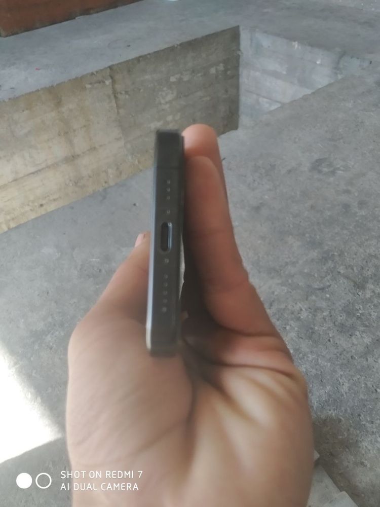 Iphone 15 pro Black Titanium 256gb e-sim