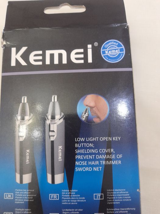 Бритва для чистки уши и нос.