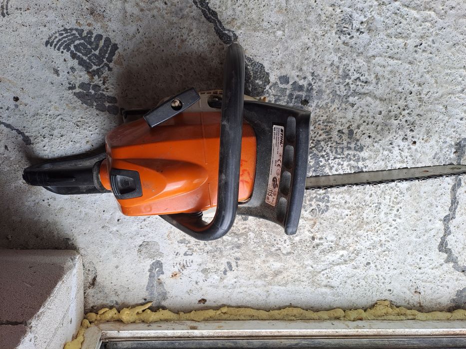 drujbă stihl 211