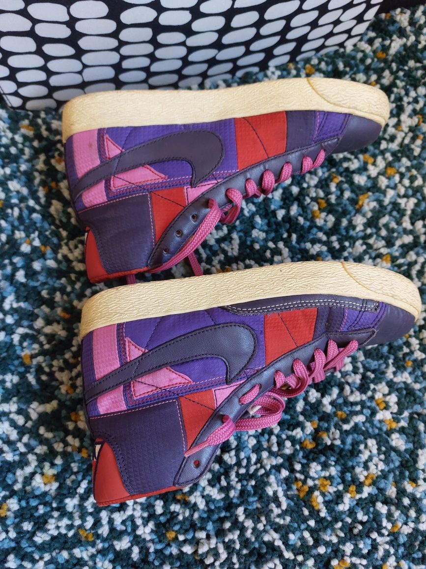 Дамски кецове Nike