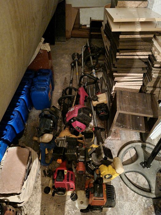 Разни неща има още много