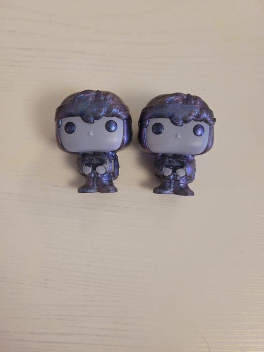 Продам фигурки героев из сериала очень странные дела