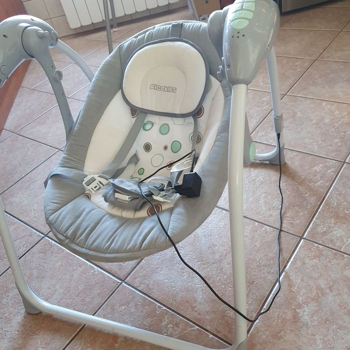 Leagan electric bebelusi