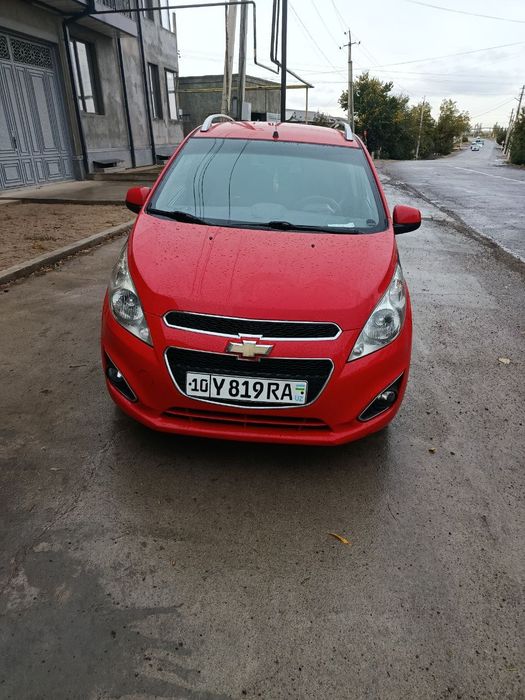 Spark sotiladi Avtomat karobka