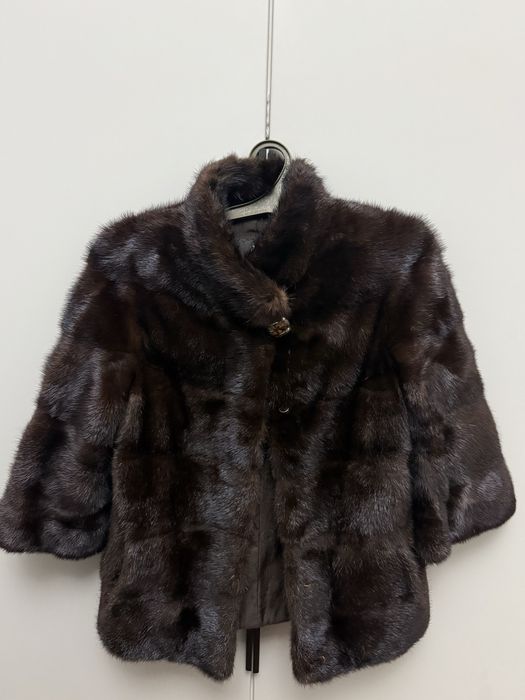 Продам шубу в хорошем состоянии