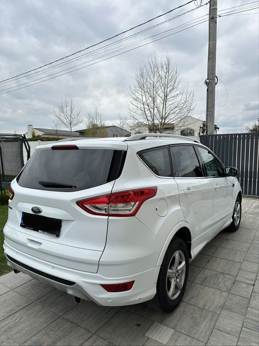 Ford Kuga Titanium 2.0 Diesel 180 cp