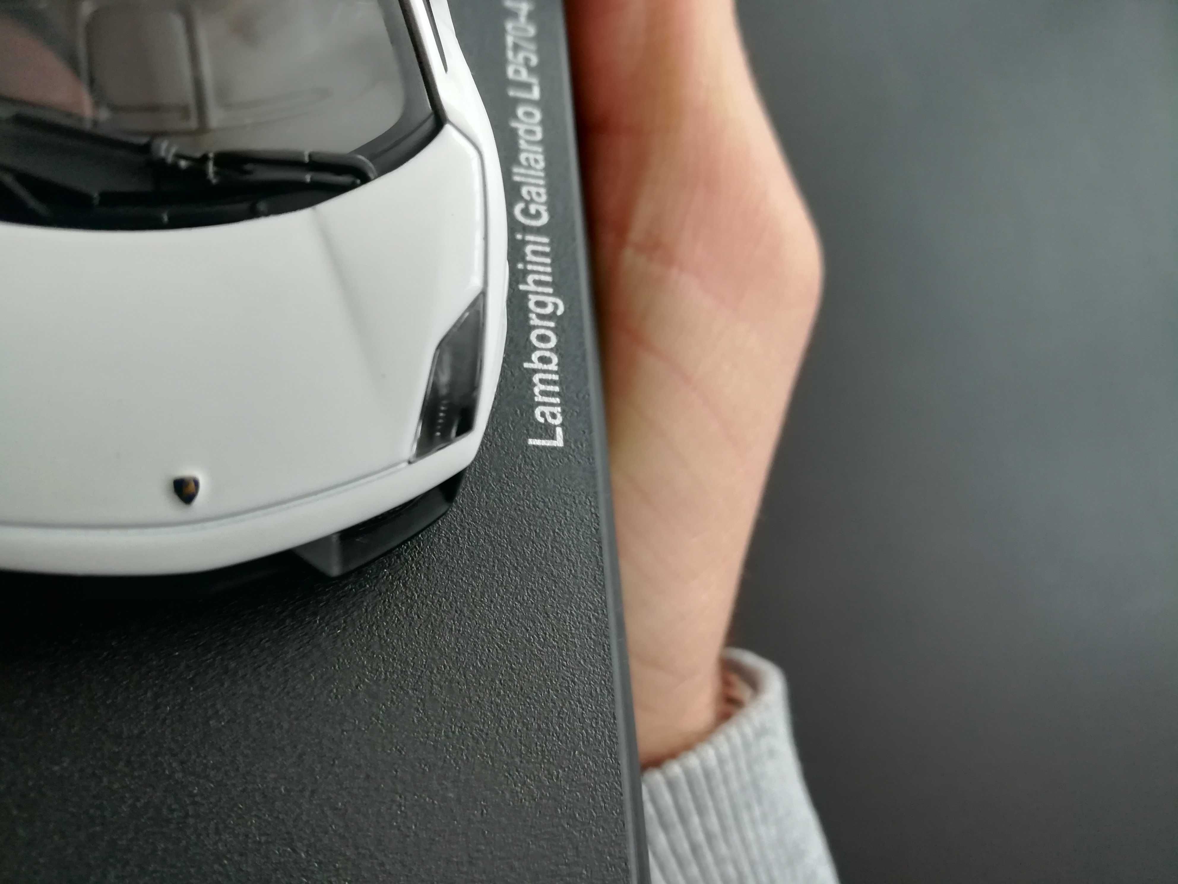 Lamborghini Gallardo - AUTOart 1:43