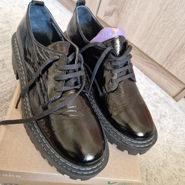 Дамски обувки нови