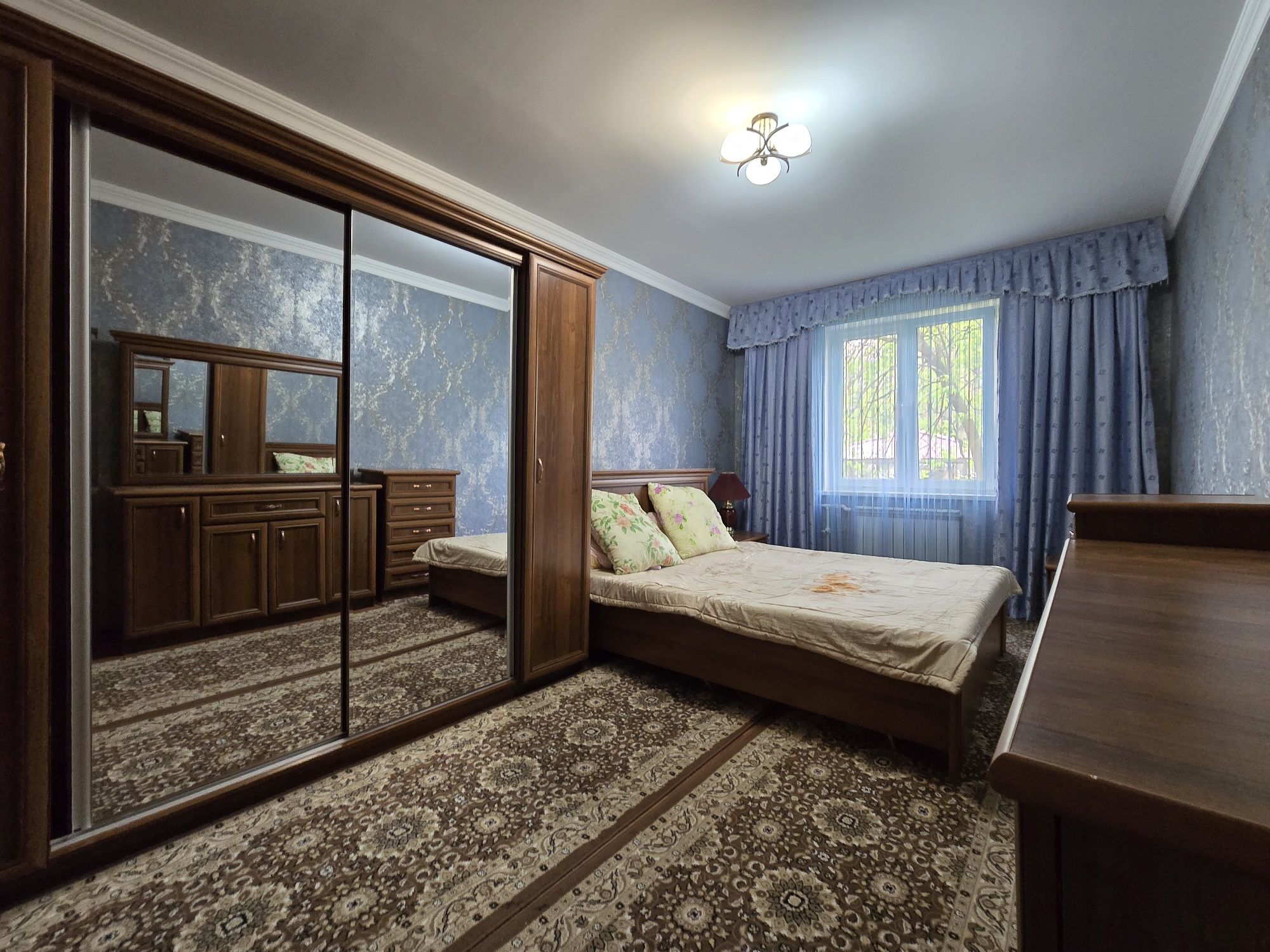 Продажа квартиры Кадышева первый этаж