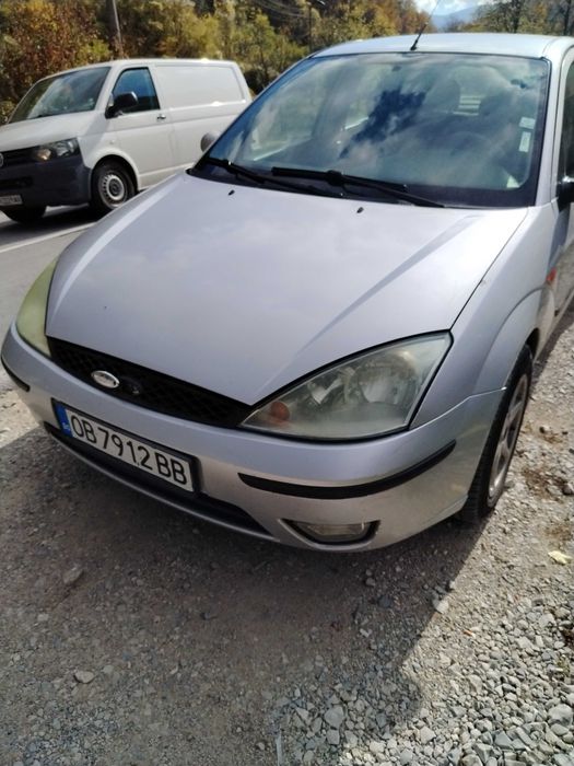 Форд фокус 1,8d автомобил
