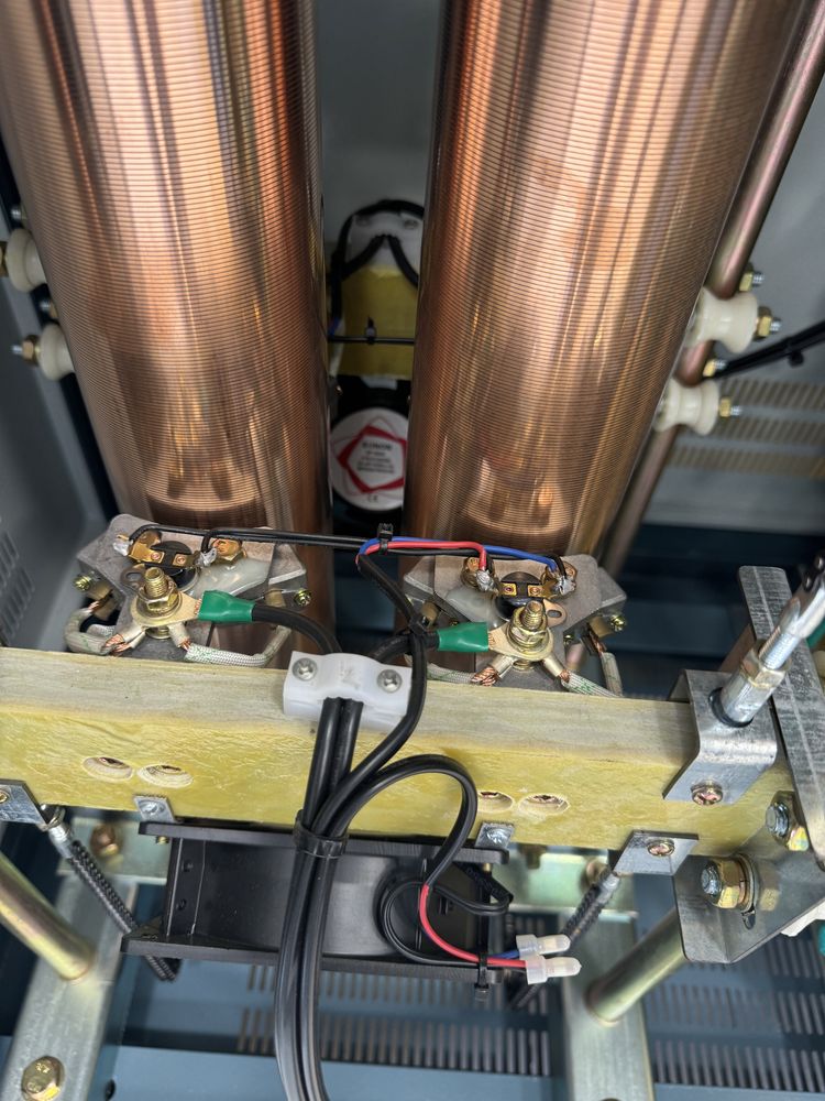 Андели Стабилизатор напряжения ANDELI-DBW-60 KVA 220в Новинка