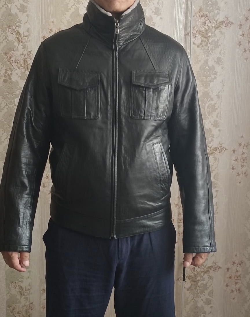 Срочно!Продам новую кожаную  дубленку