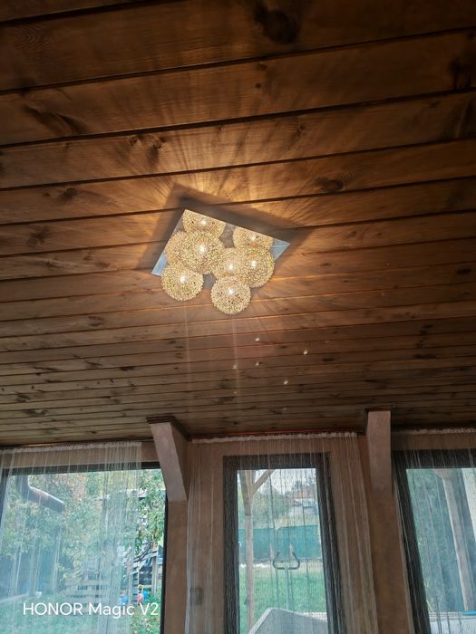 Таванна Лампа 4 топки.