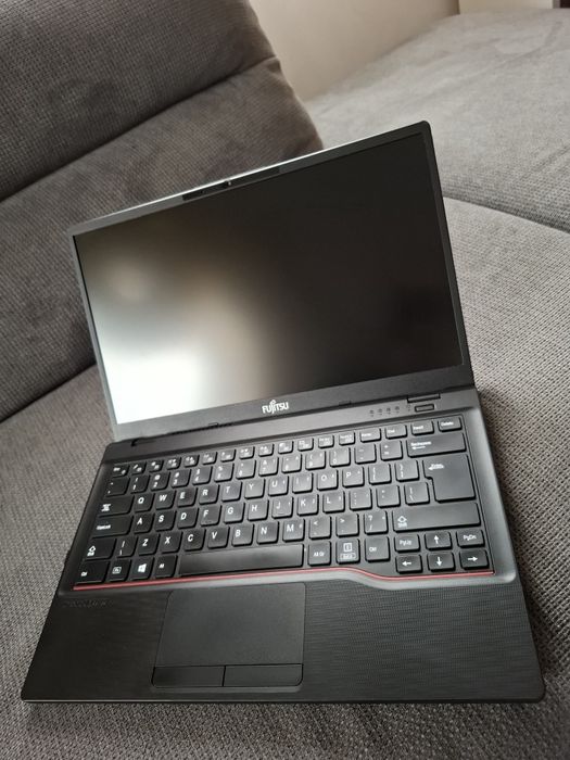 Laptop Business Fujitsu LifeBook E5412, i5 Gen 12, 32 GB RAM, 1 TB SSD