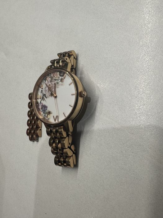 Ceas gold dama Olivia Burton London
