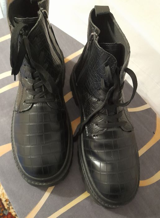 Ботинки мужские, экокожа.