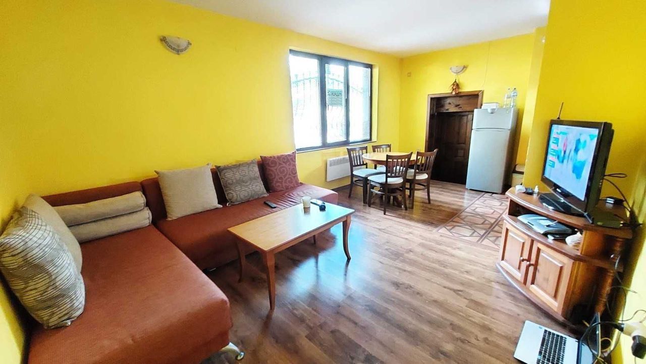 Продава се Тристаен апартамент в Велинград - 105 кв.м за 896 €/кв.м - Снимка #3