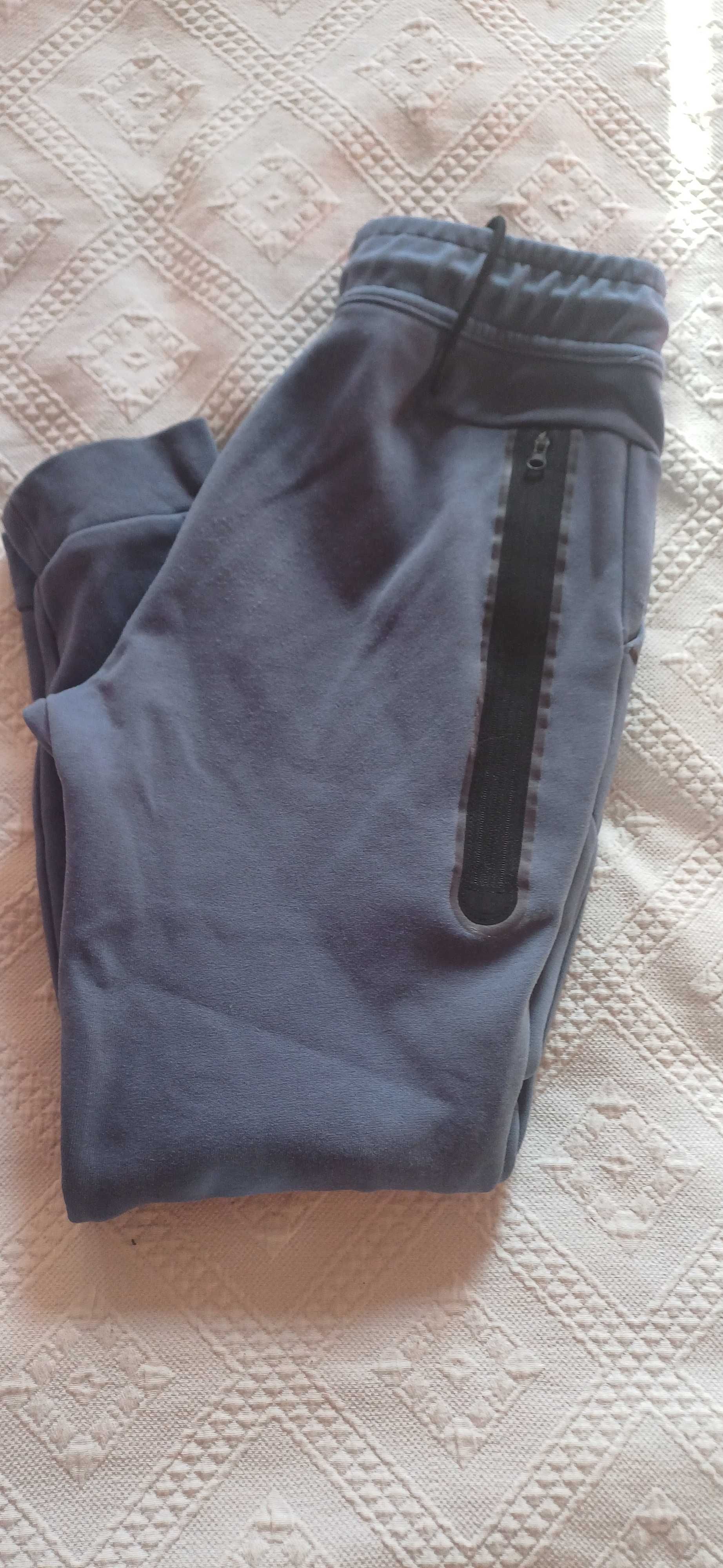 Nike tech за 10-12г.