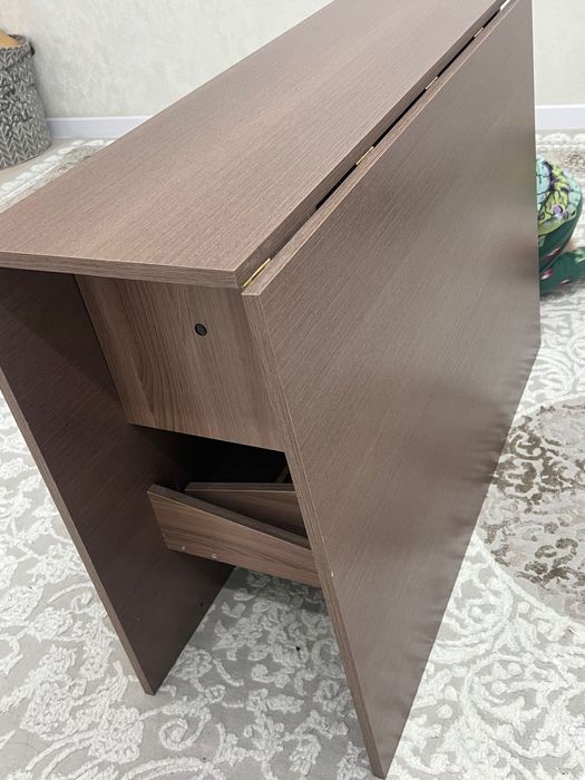 Продам стол азиатский