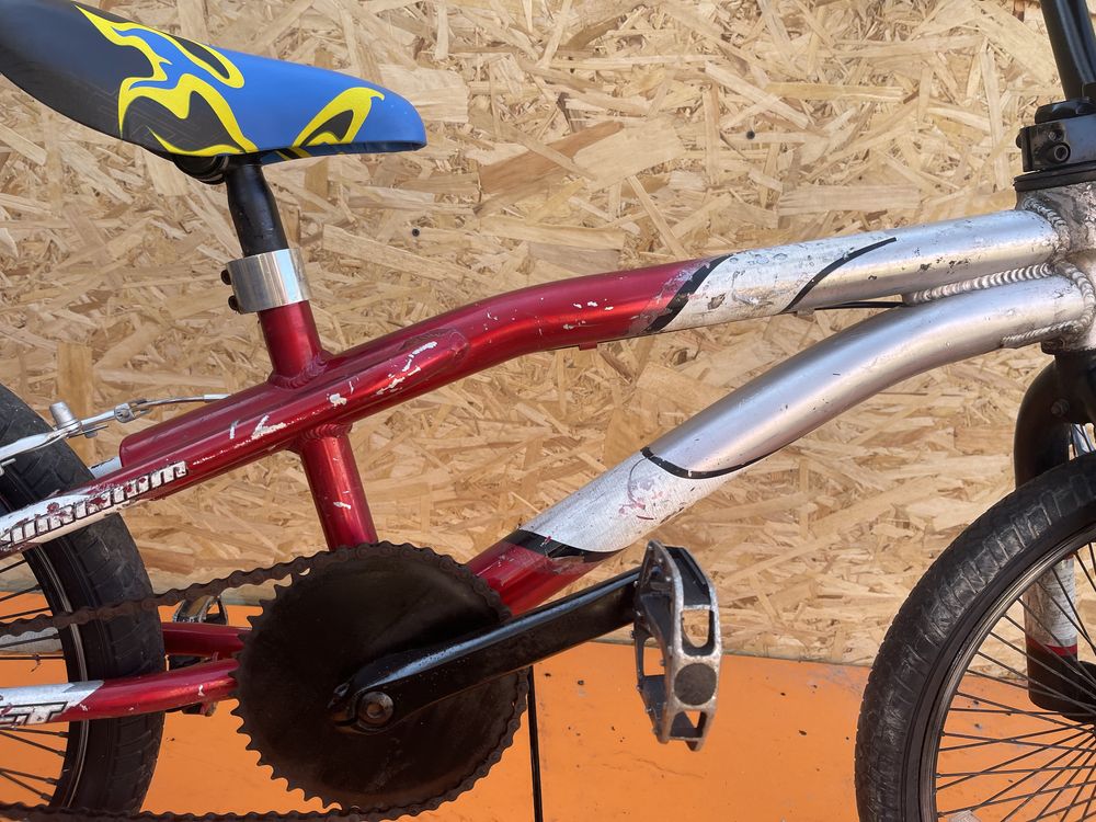 Bicicleta bmx jumper gt roti 20”