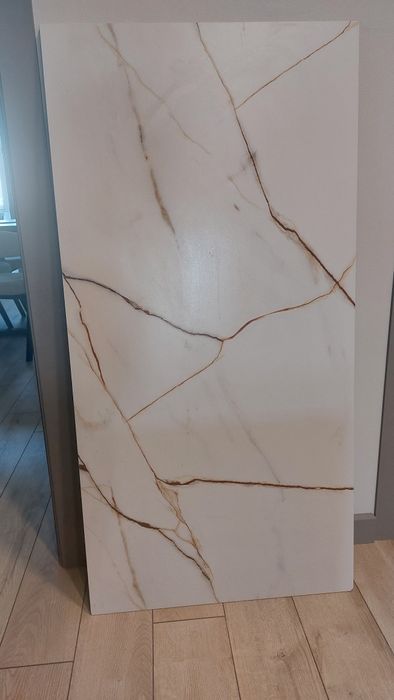 Продам керамогранит