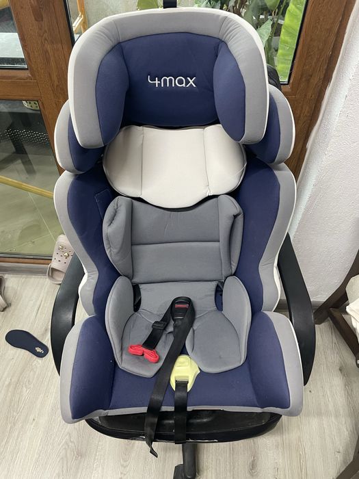 Столче за кола Chipolino Детско столче за кола "4Макс"