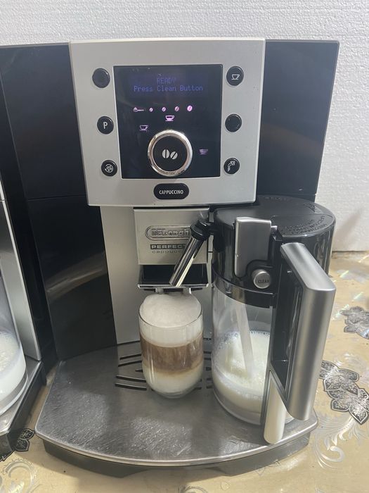 Espresor cafea Delonghi perfecta capucino