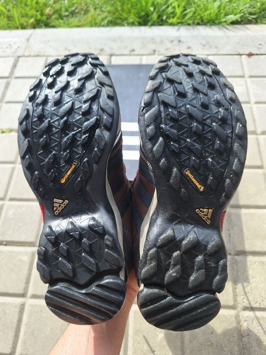 Маратонки Adidas размер 41 1/3