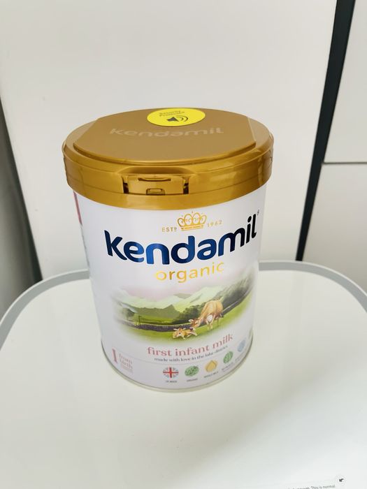 Vand Lapte Praf Kendamil Organic 1 (first milk) si 2 (follow-on milk)