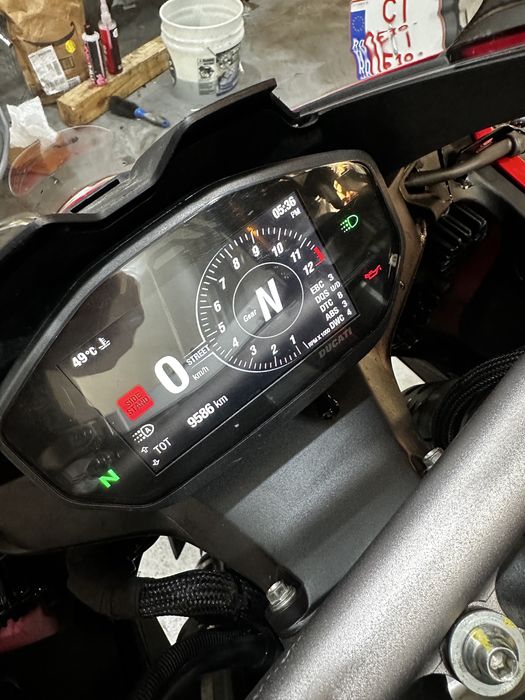 2024 Ducati Panigale V2