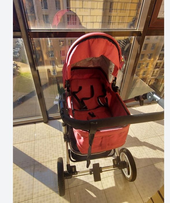 Продам коляски..