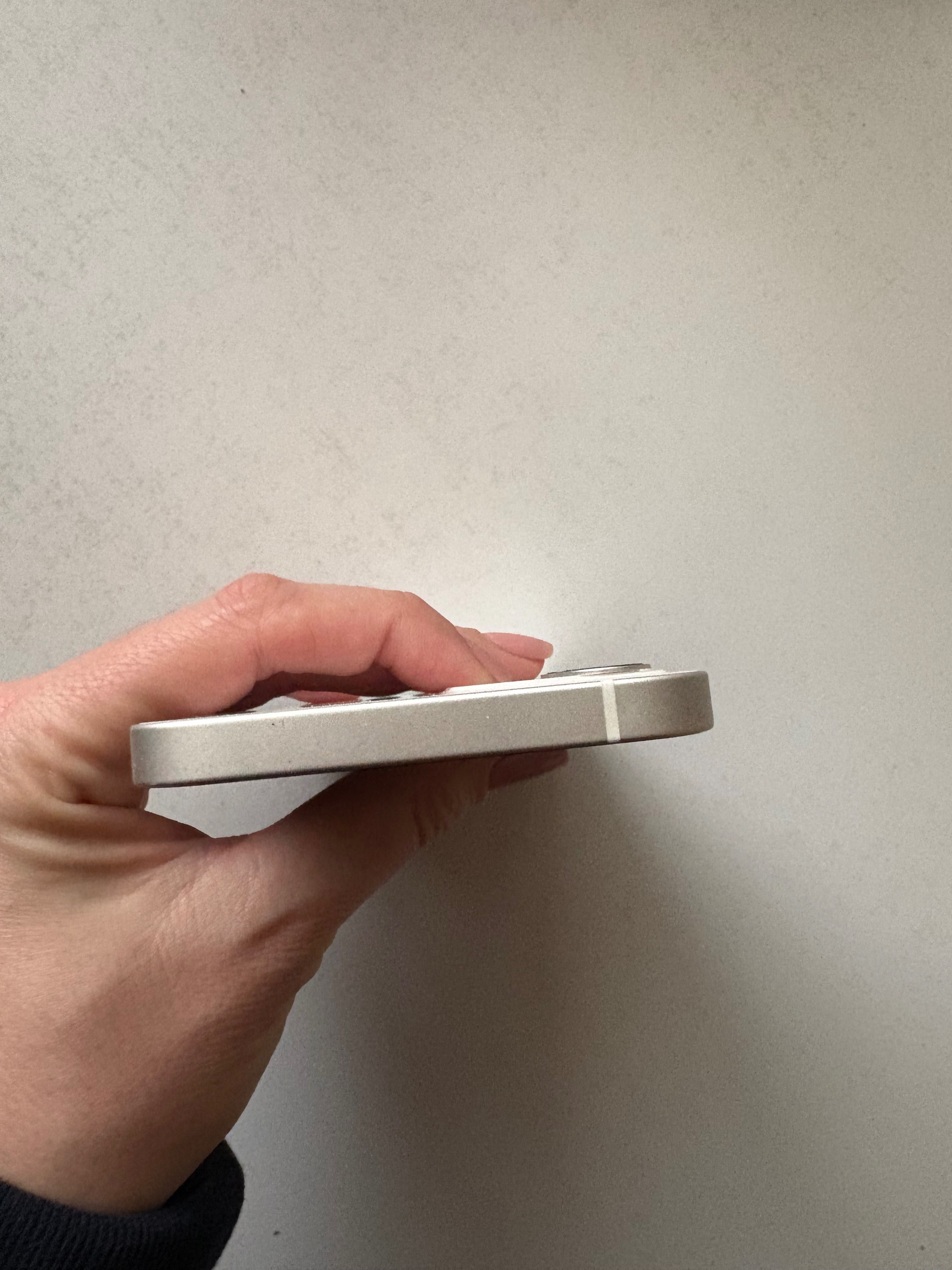 I Phone 12/ 64GB