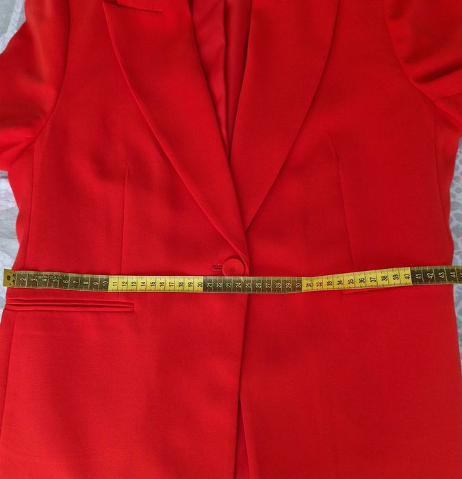 Червен Блейзер H&M