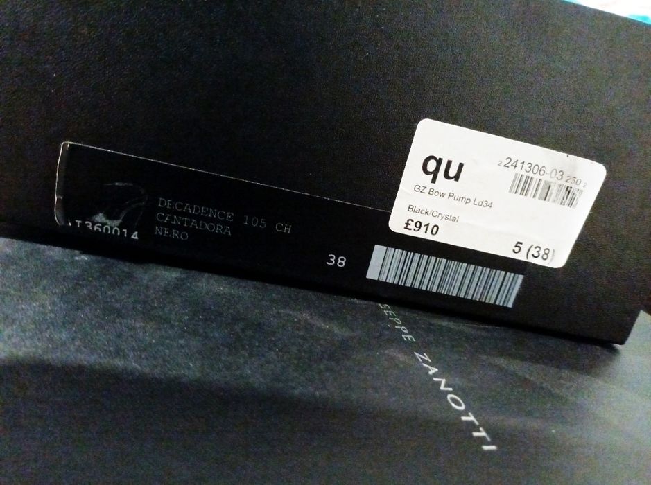 Pantofi femei Giuseppe Zanotti numărul 38 preț negociabil 4200 lei