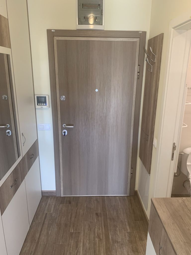 Дава се под наем Двустаен апартамент в София, Борово - 56 кв.м за 450 € - Снимка #3