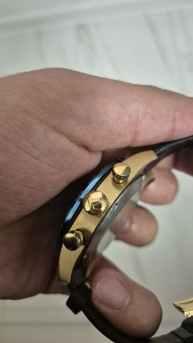 Продавам оригинален часовник Tissot prs 516